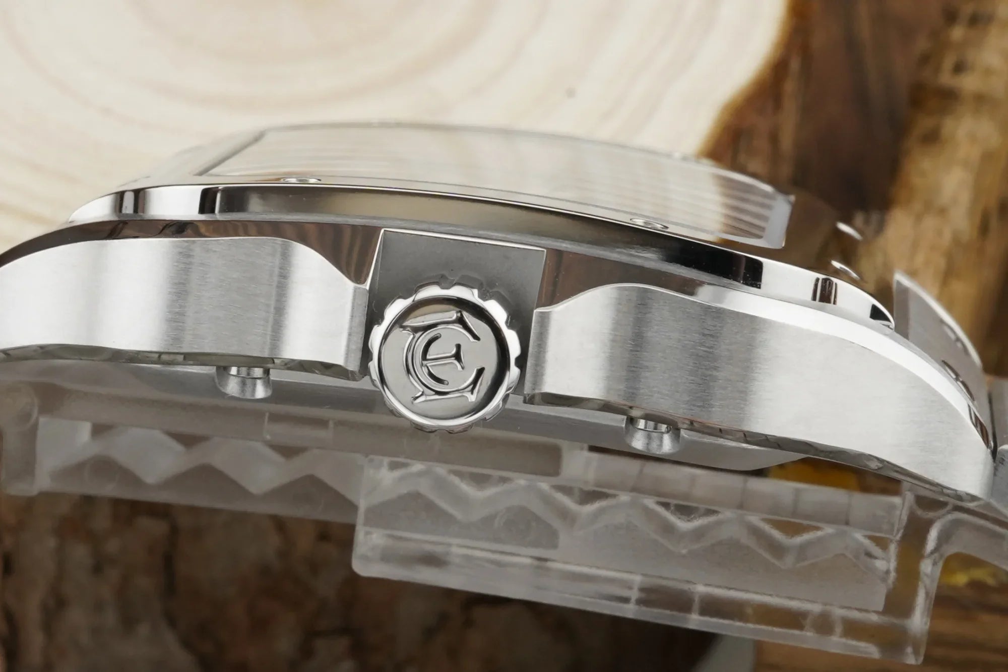 QUARTO - BLACK MONARCH