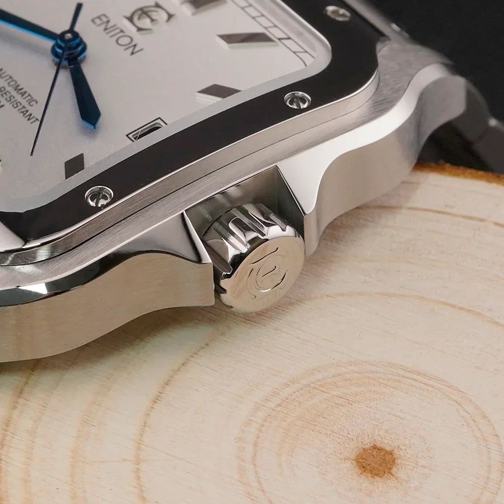 QUARTO - BLACK MONARCH